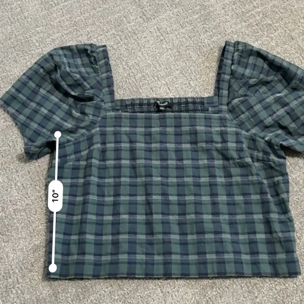 Madewell Green and Navy Plaid Puff Sleeve Crop Top